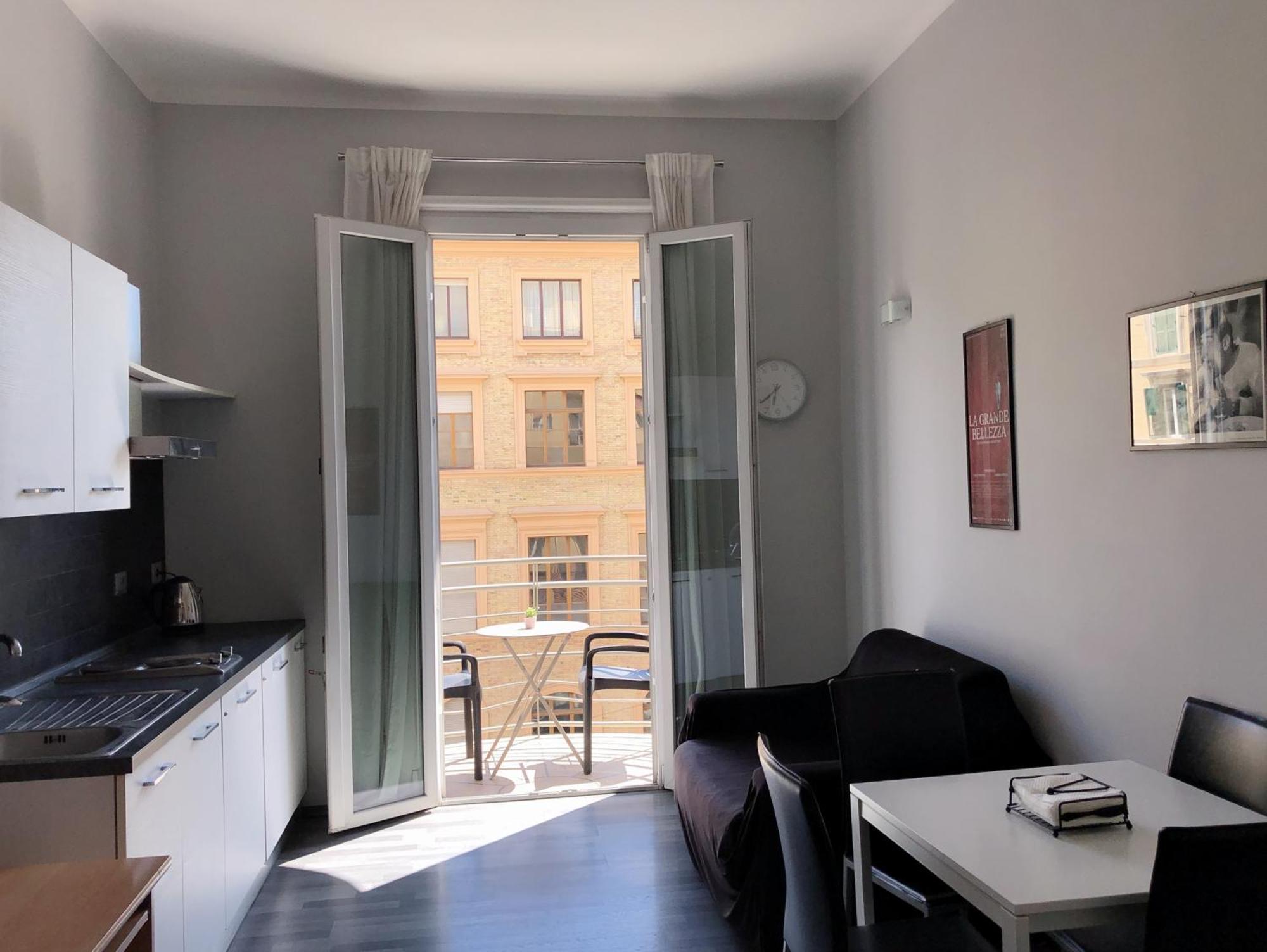 Hotel The Manzoni Roma Esterno foto